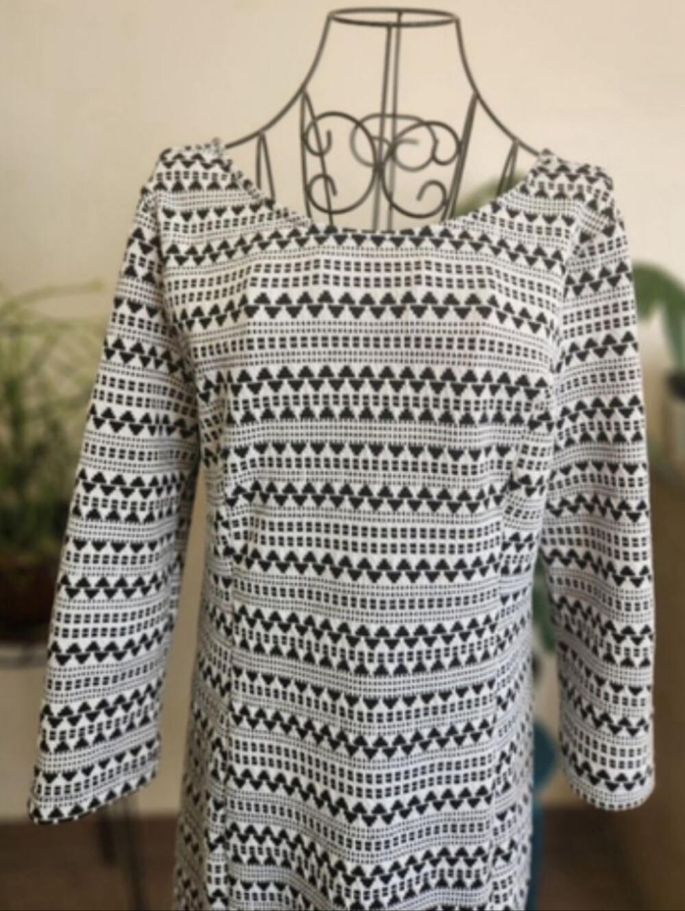 Jack Black & White geometric Patterned boat neckline Long Sleeve Dress L